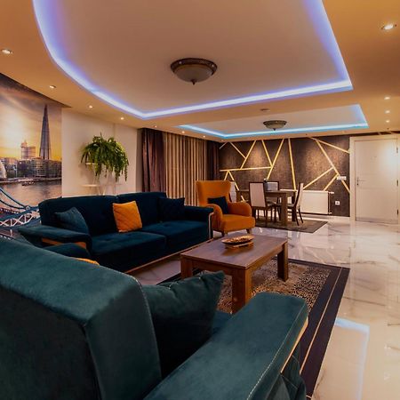 Bentley Apartments Pristina Exterior foto